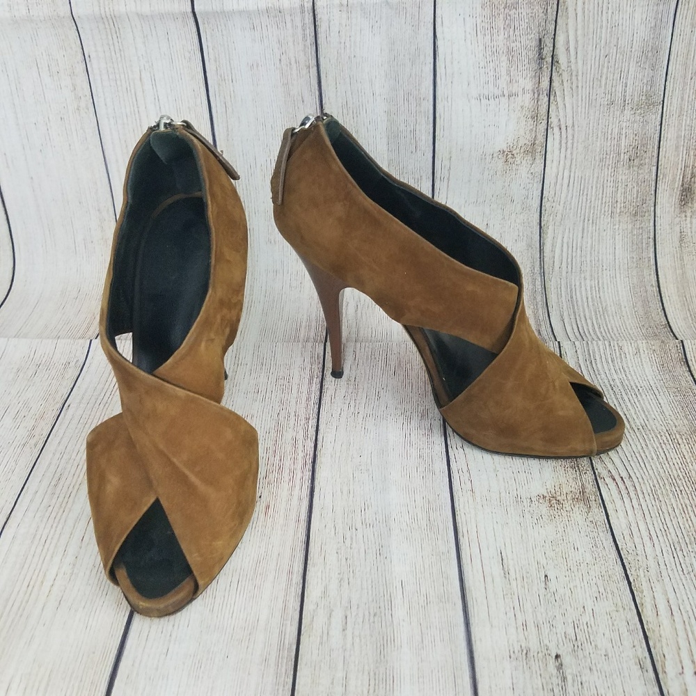 BARNEYS New York COOP Suede Peep Toe Shoes Sz 36.5